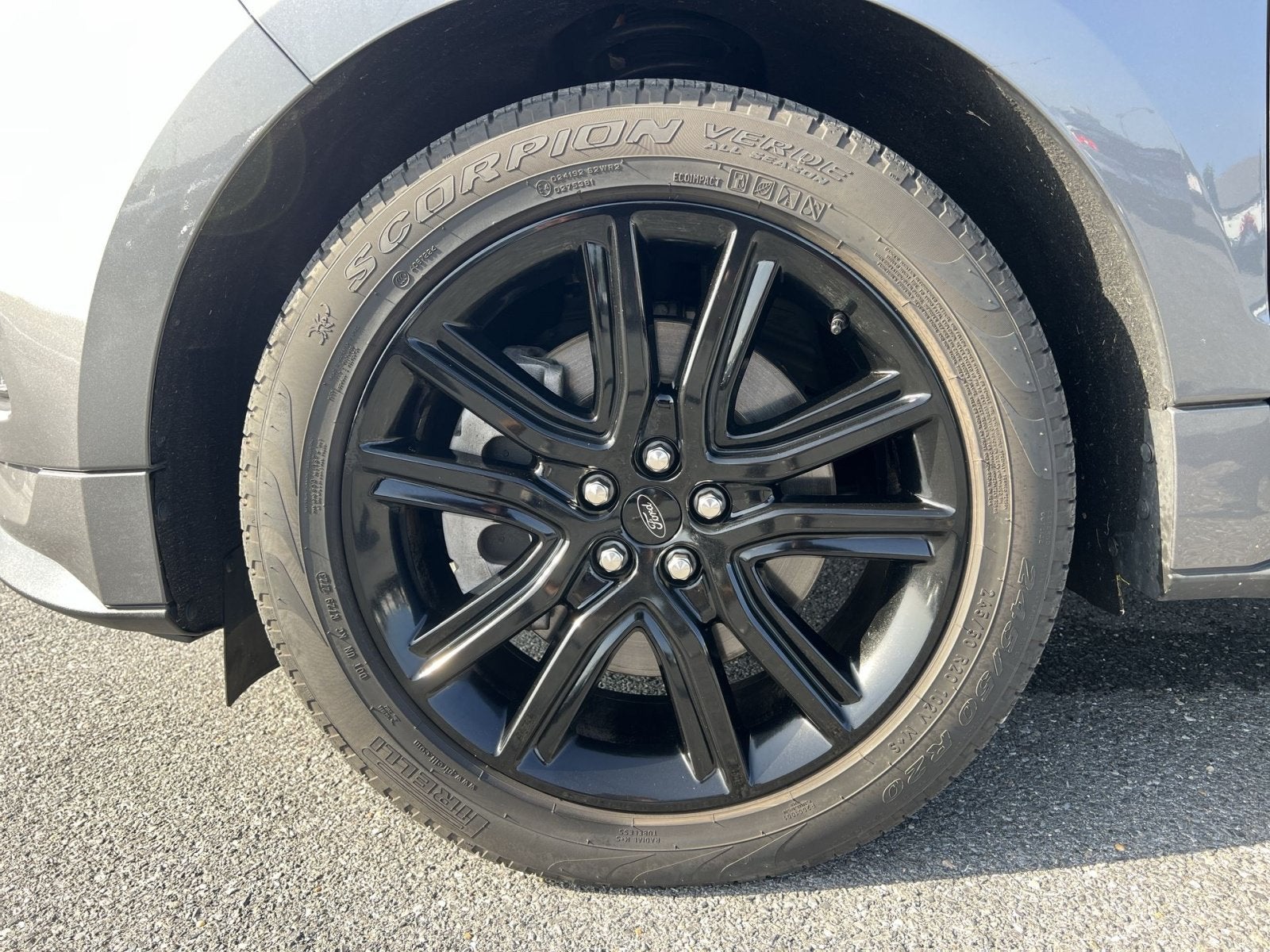 2024 Ford Edge ST Line