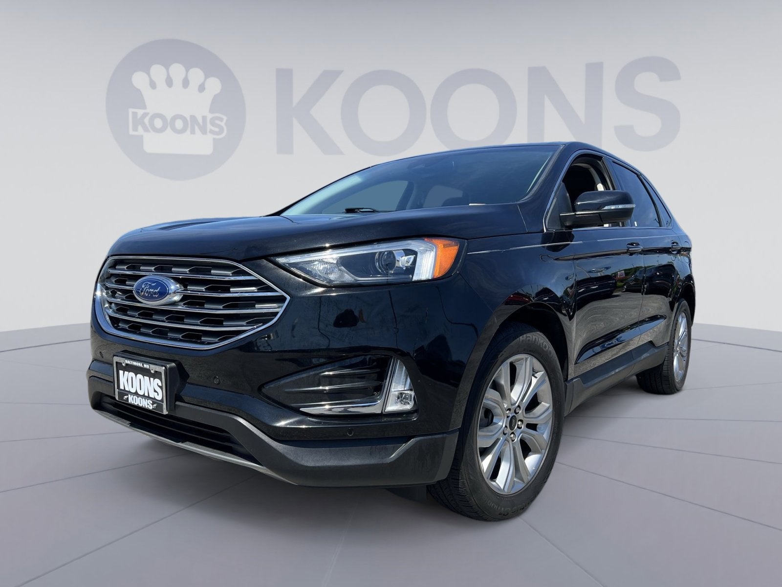 2023 Ford Edge Titanium AWD's photo