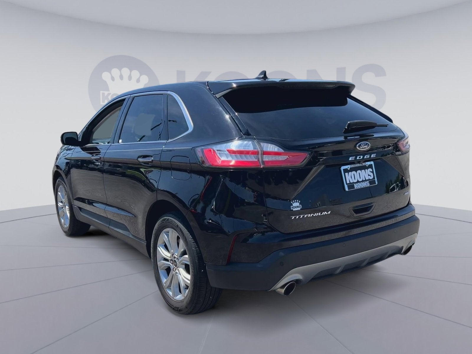 2023 Ford Edge Titanium