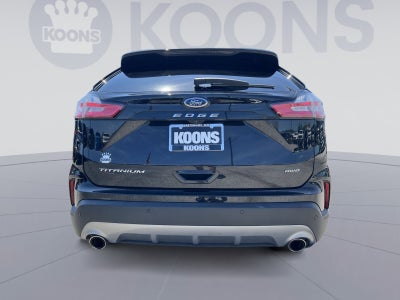 2023 Ford Edge Titanium