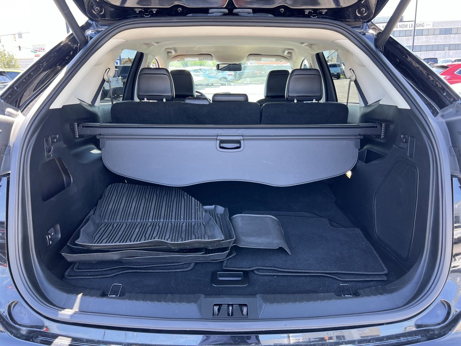 2023 Ford Edge Titanium