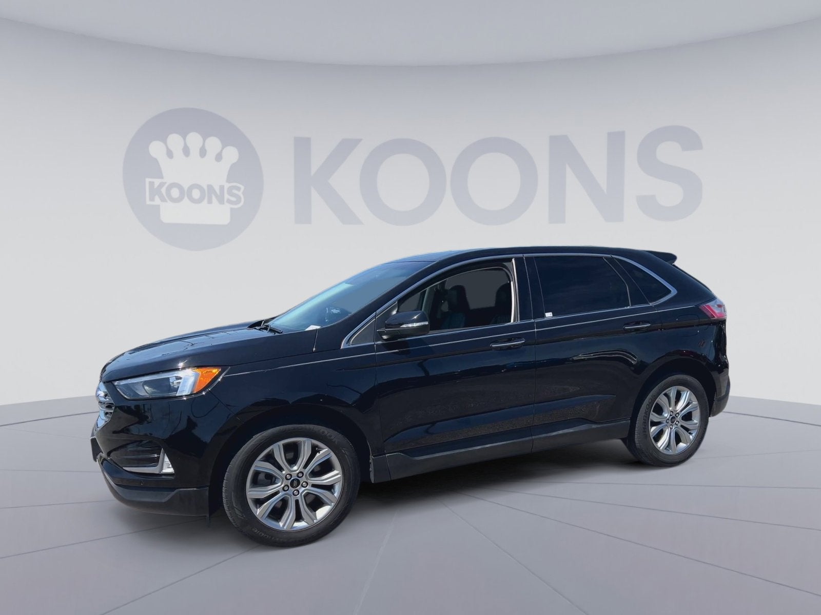 2023 Ford Edge Titanium