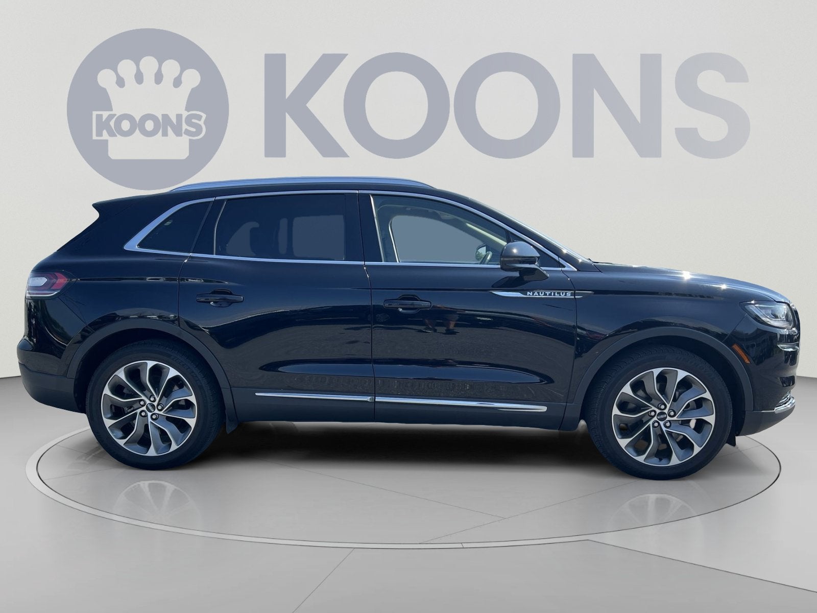 2021 Lincoln Nautilus Reserve