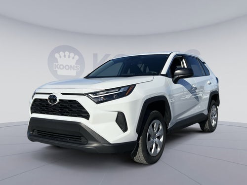 2024 Toyota RAV4 LE