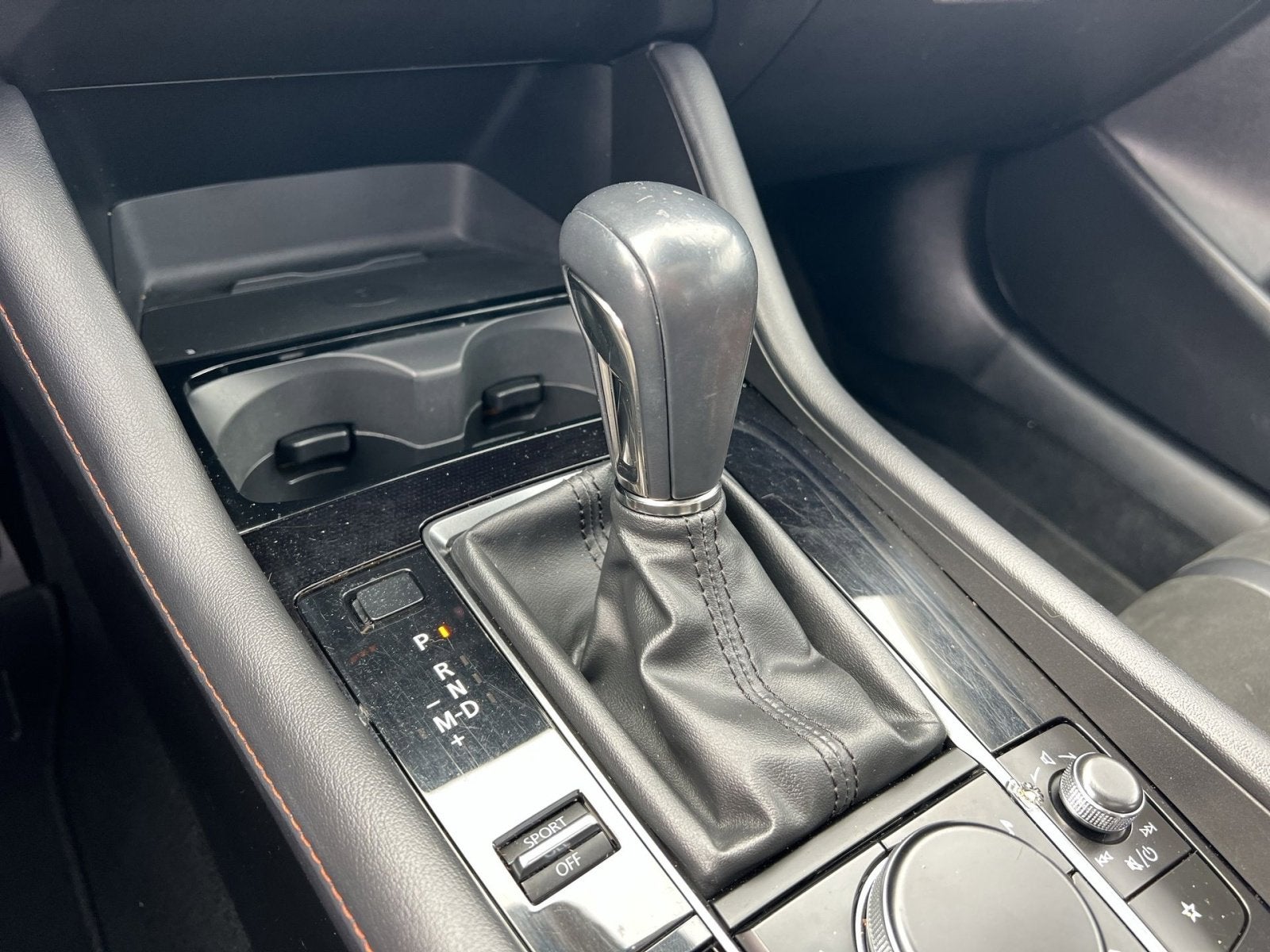 2024 Mazda Mazda3 2.5 Carbon Turbo