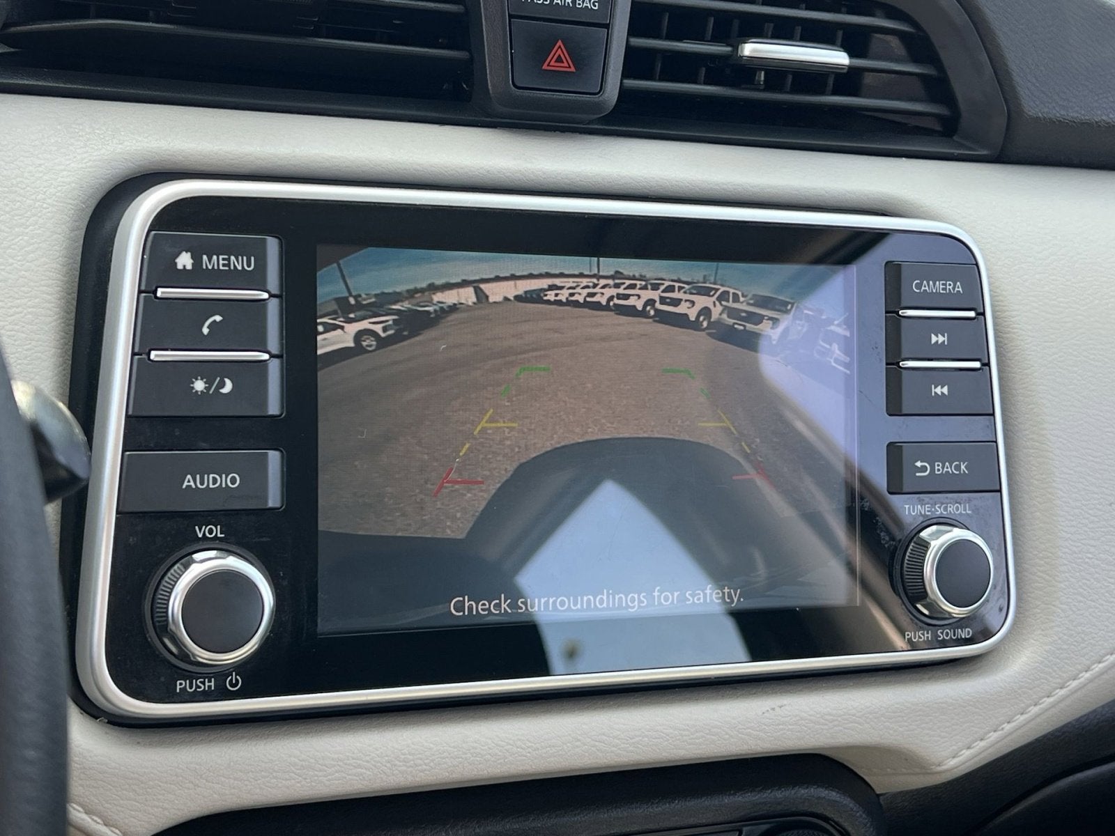 2021 Nissan Versa 1.6 SV