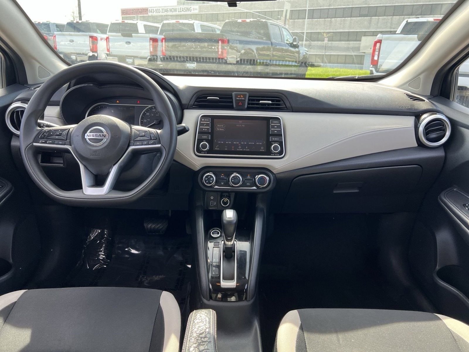 2021 Nissan Versa 1.6 SV