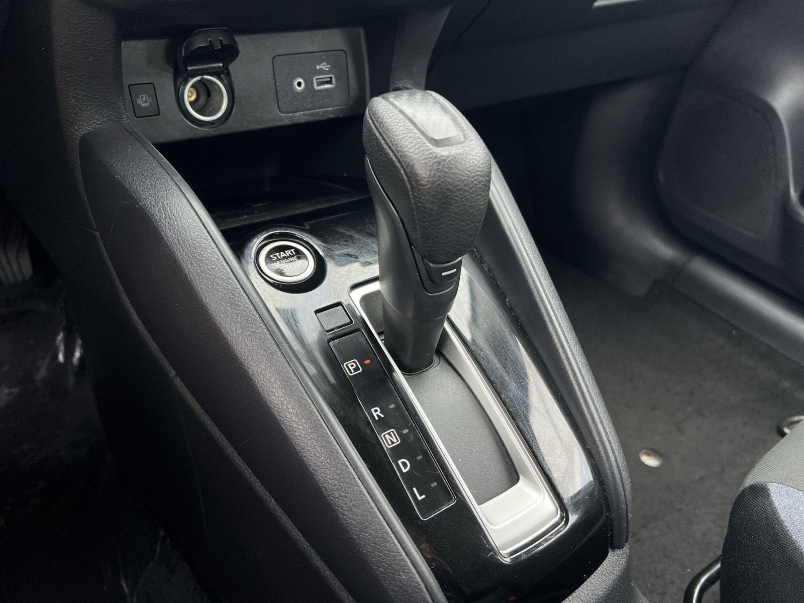2024 Nissan Versa 1.6 SV