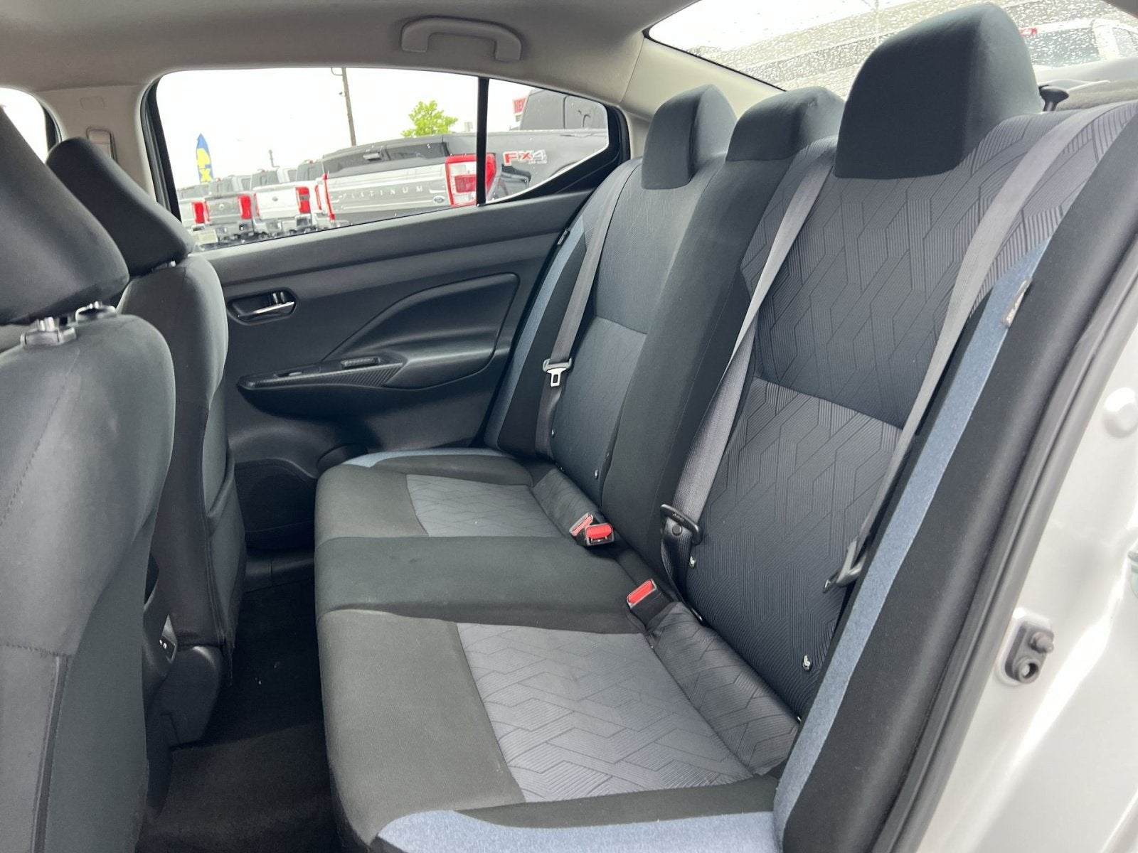 2024 Nissan Versa 1.6 SV