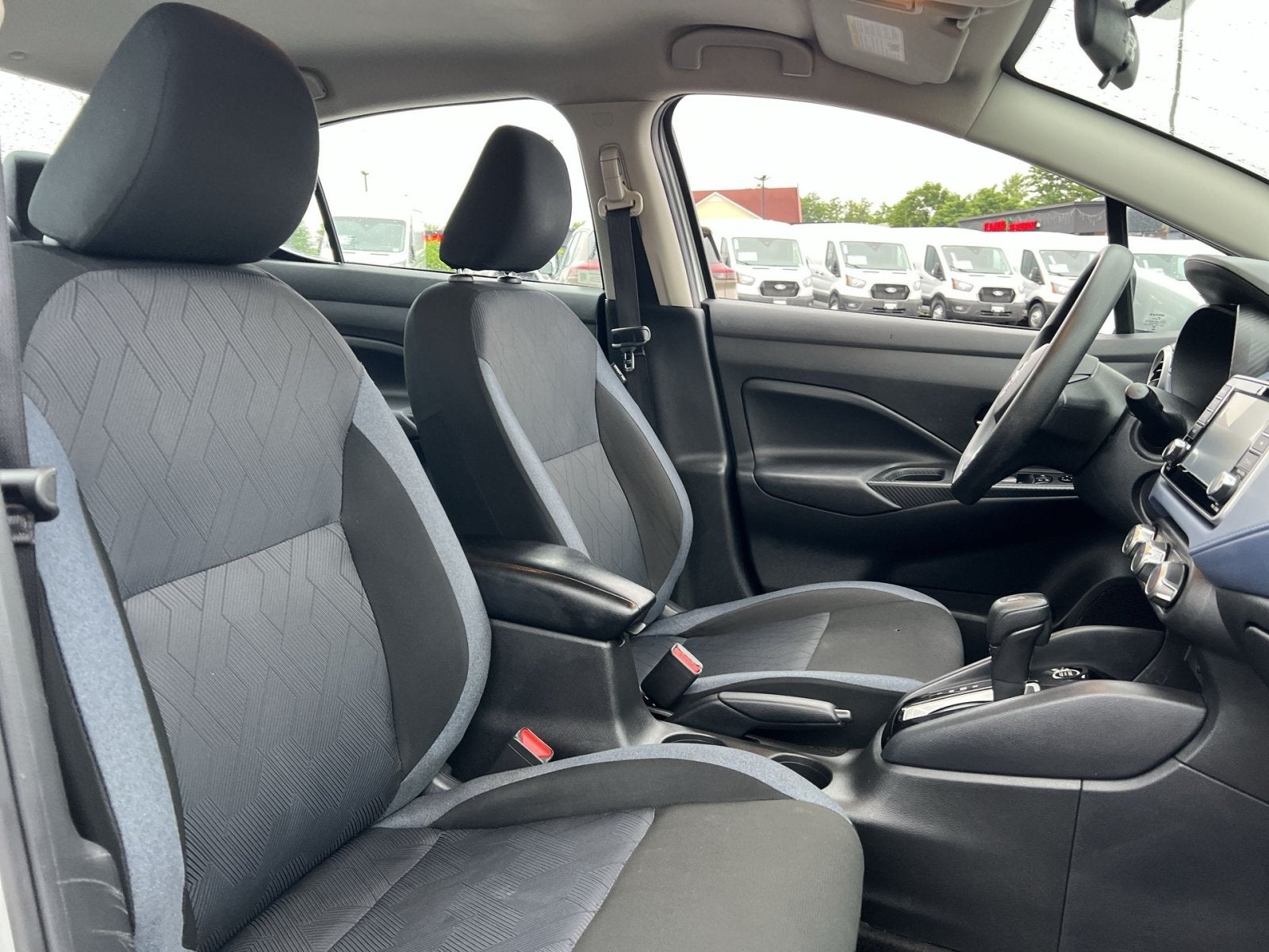 2024 Nissan Versa 1.6 SV