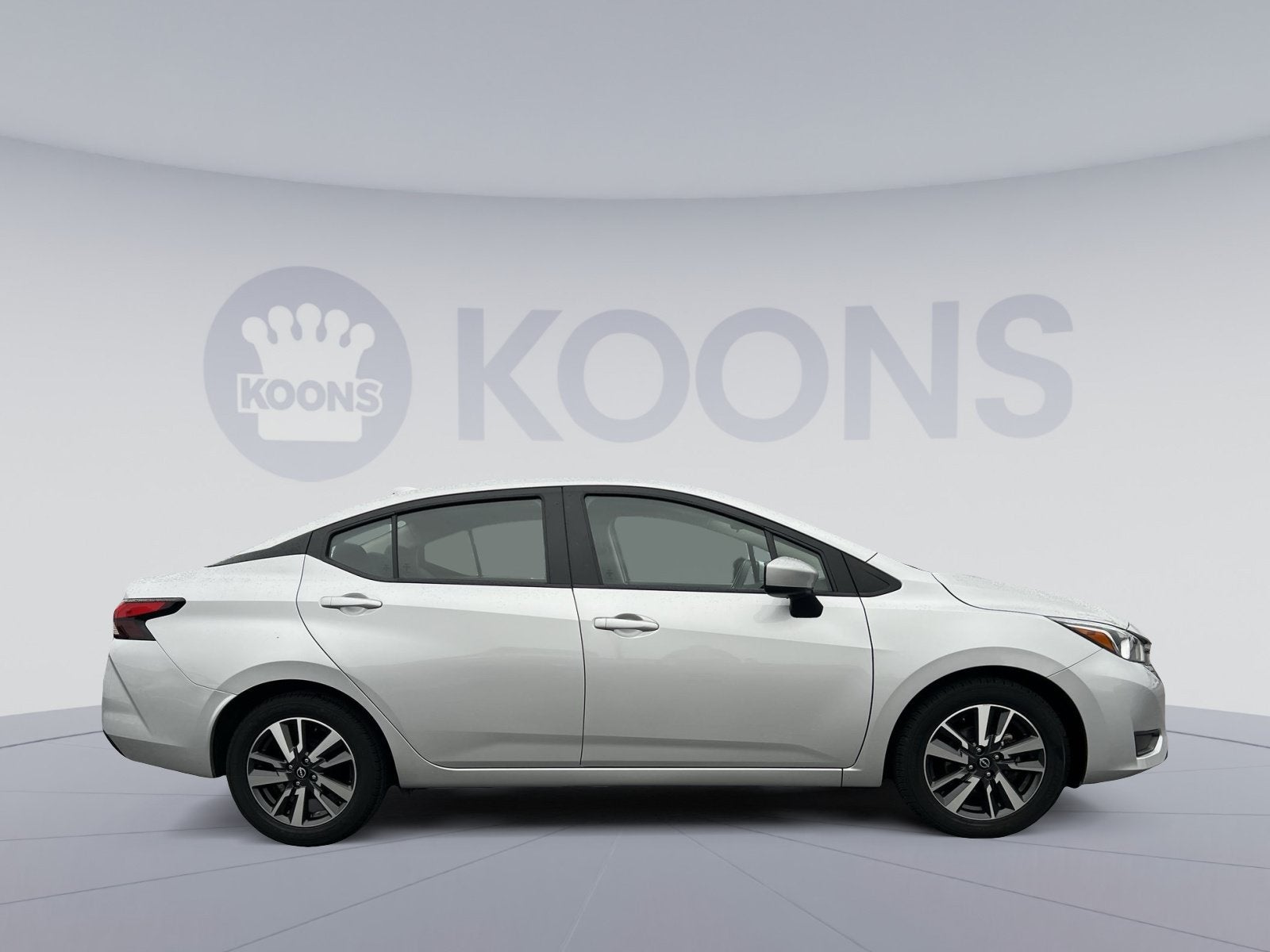 2024 Nissan Versa 1.6 SV