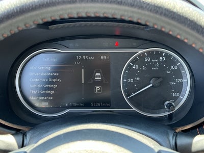 2024 Nissan Versa 1.6 SR