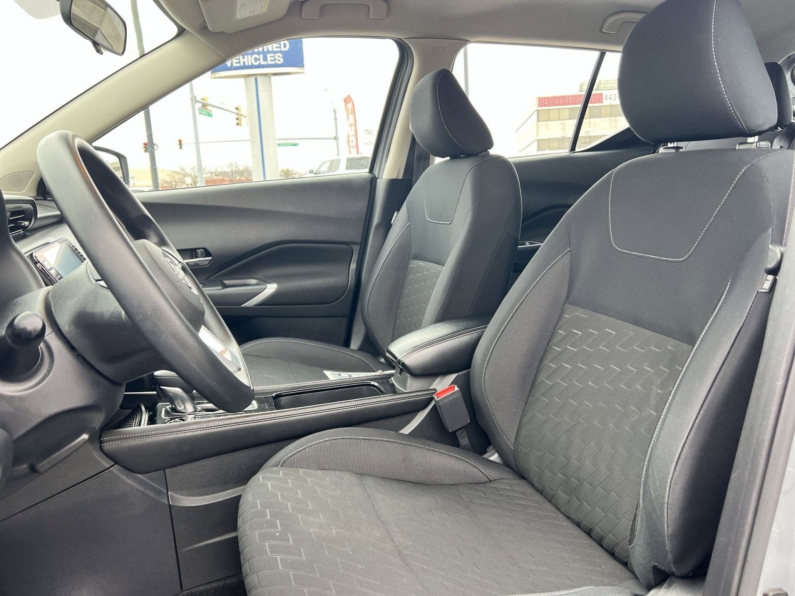 2023 Nissan Kicks SV