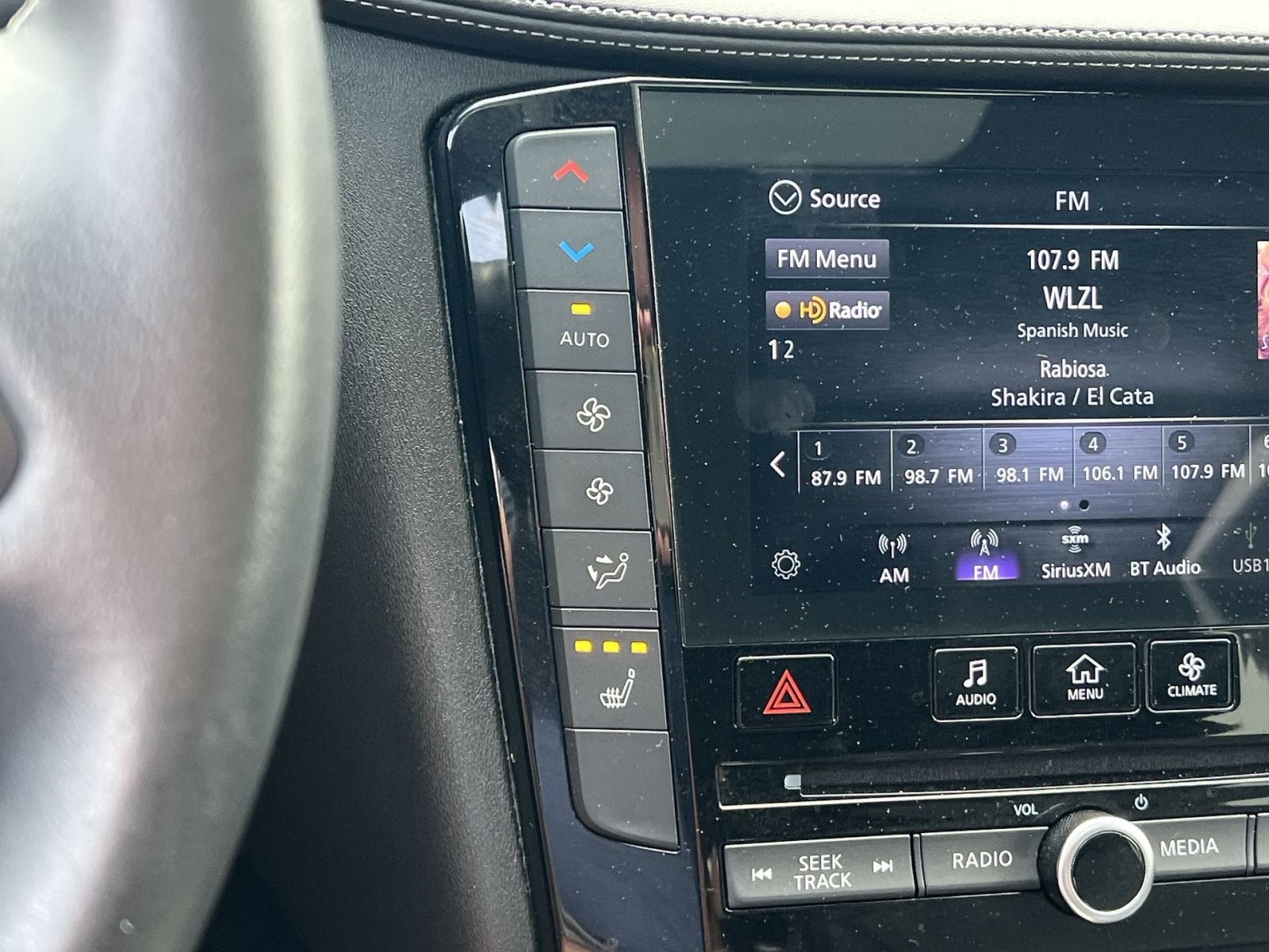 2023 INFINITI QX55 LUXE