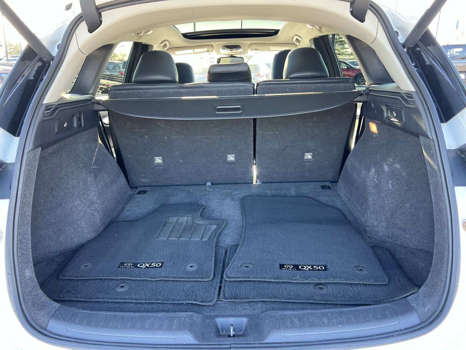 2019 INFINITI QX50 ESSENTIAL