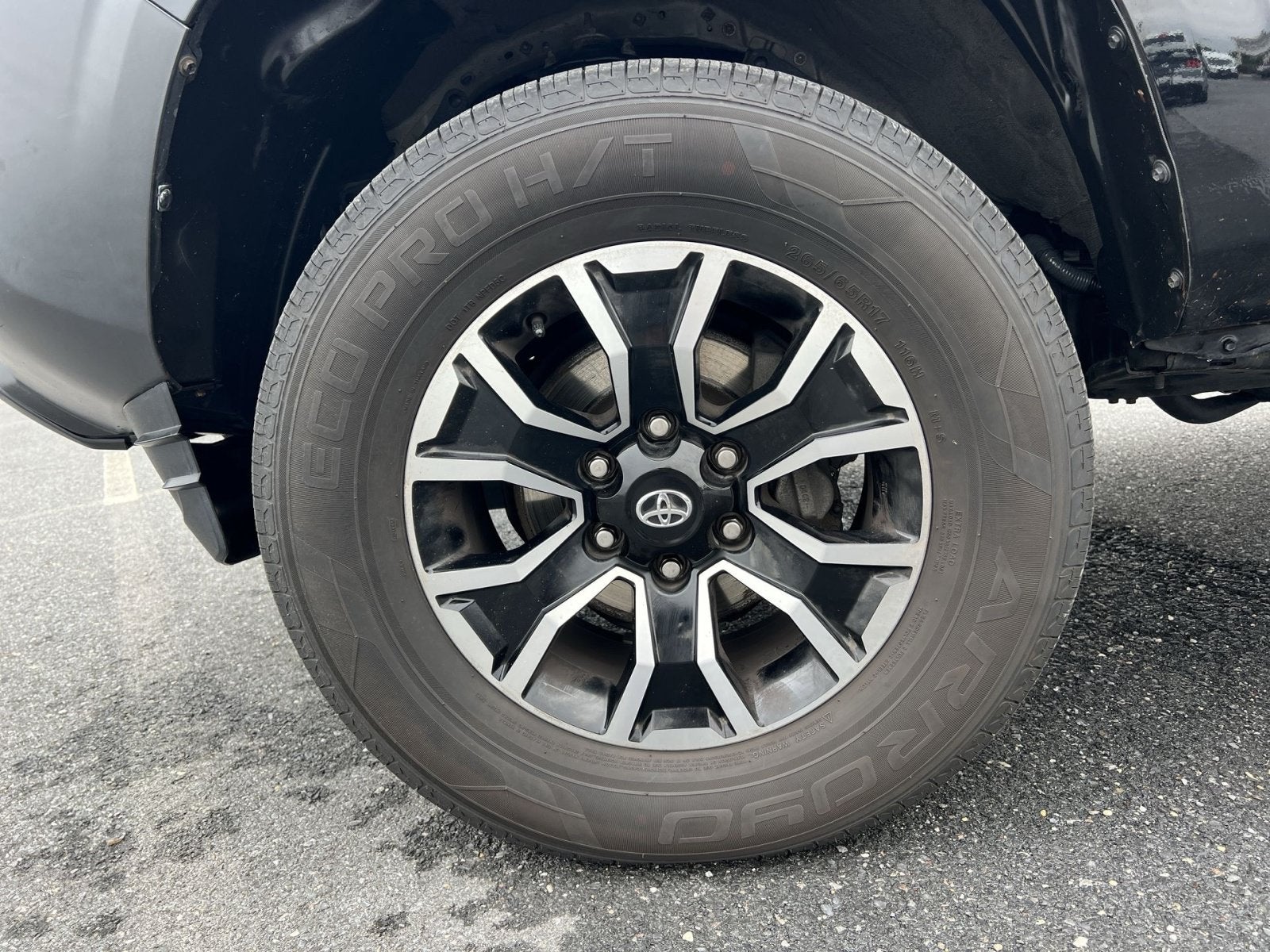 2022 Toyota Tacoma SR