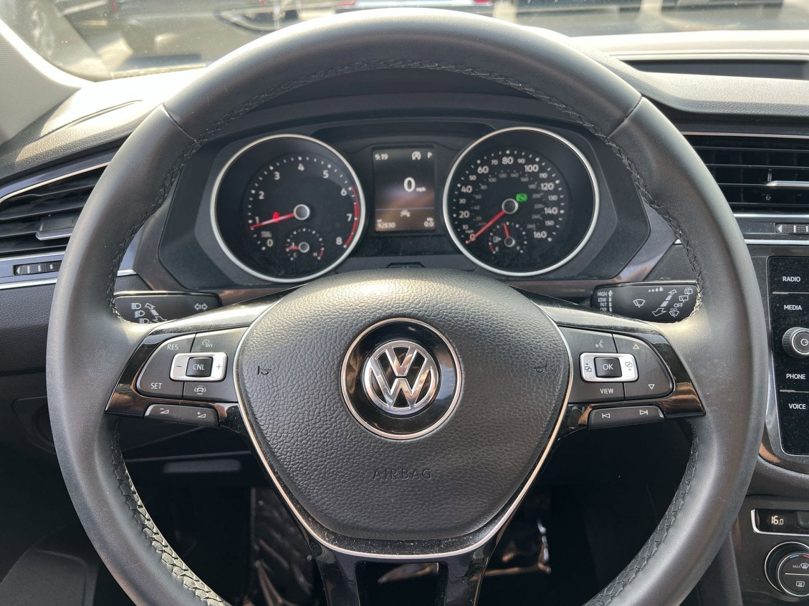 2020 Volkswagen Tiguan 2.0T SE