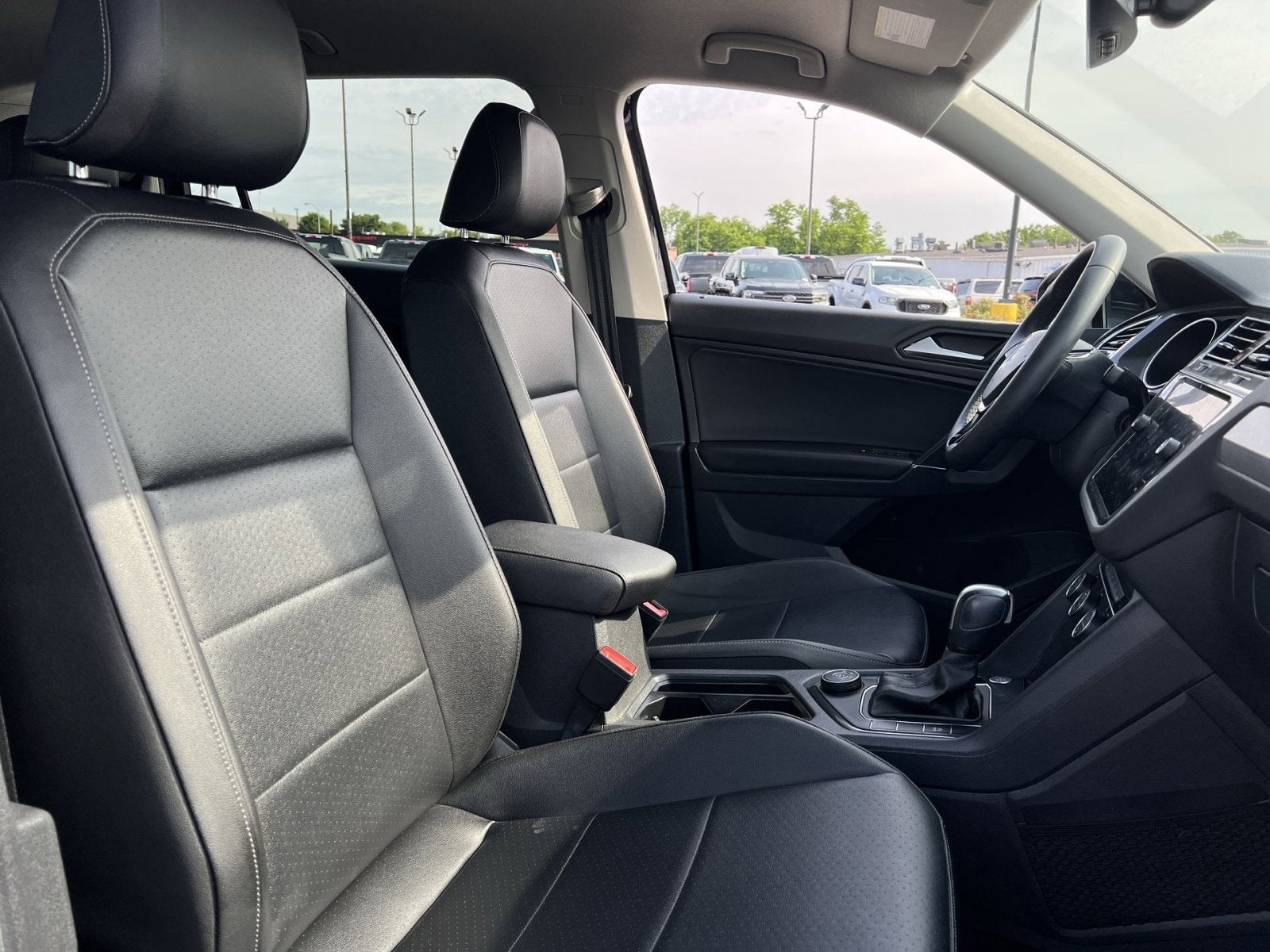 2020 Volkswagen Tiguan 2.0T SE