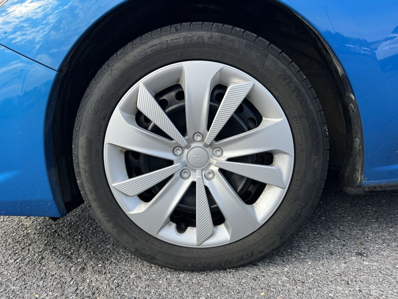 2023 Subaru Impreza Base