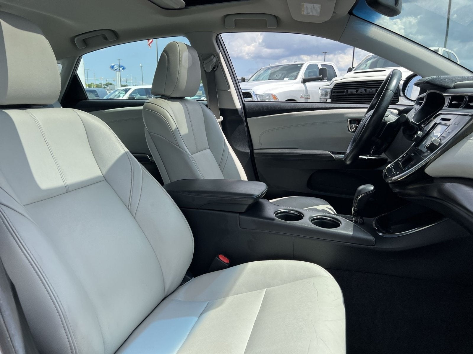 2016 Toyota Avalon Limited