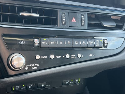 2025 Lexus ES 350