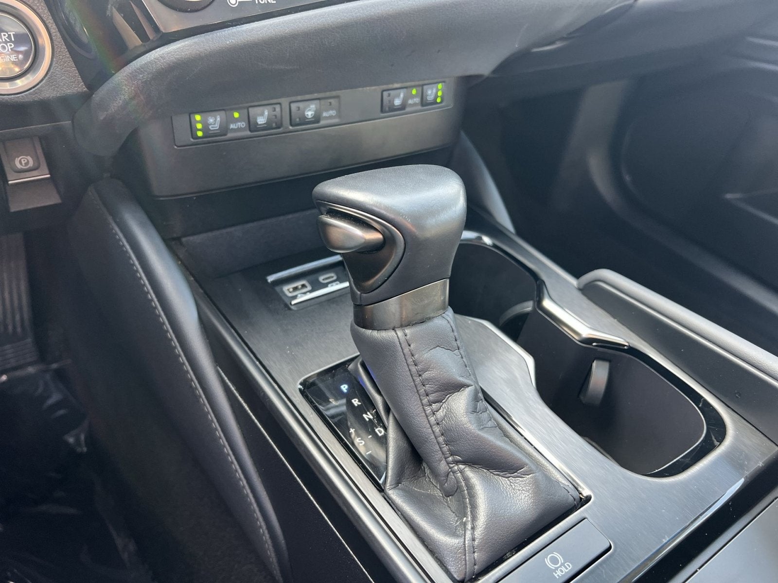 2025 Lexus ES 350