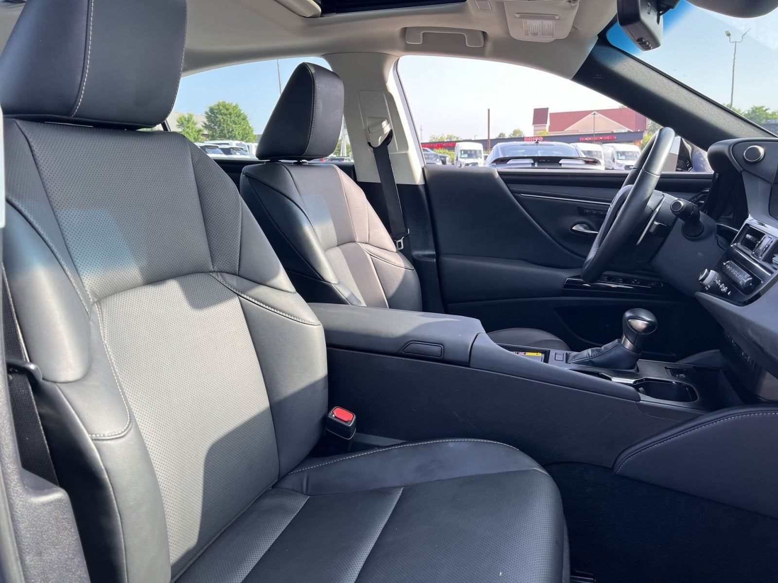 2025 Lexus ES 350