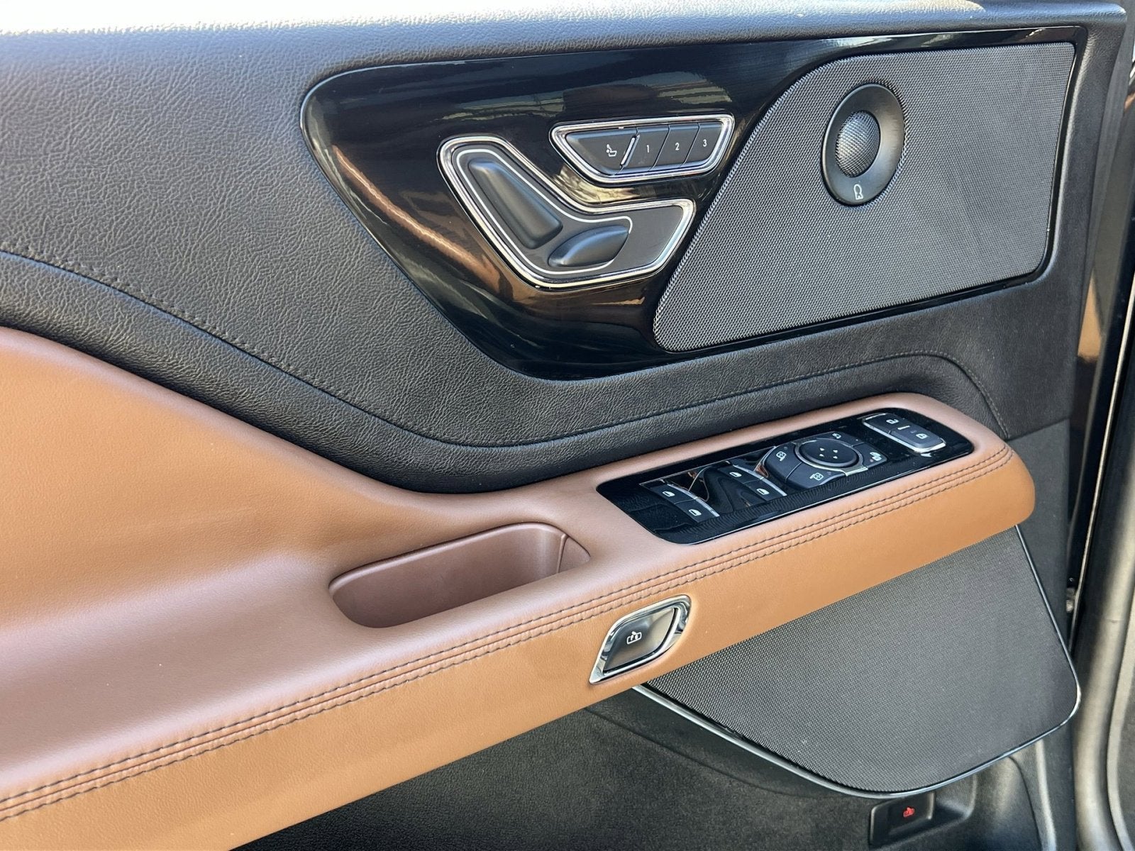 2023 Lincoln Aviator Plug-In Hybrid Grand Touring