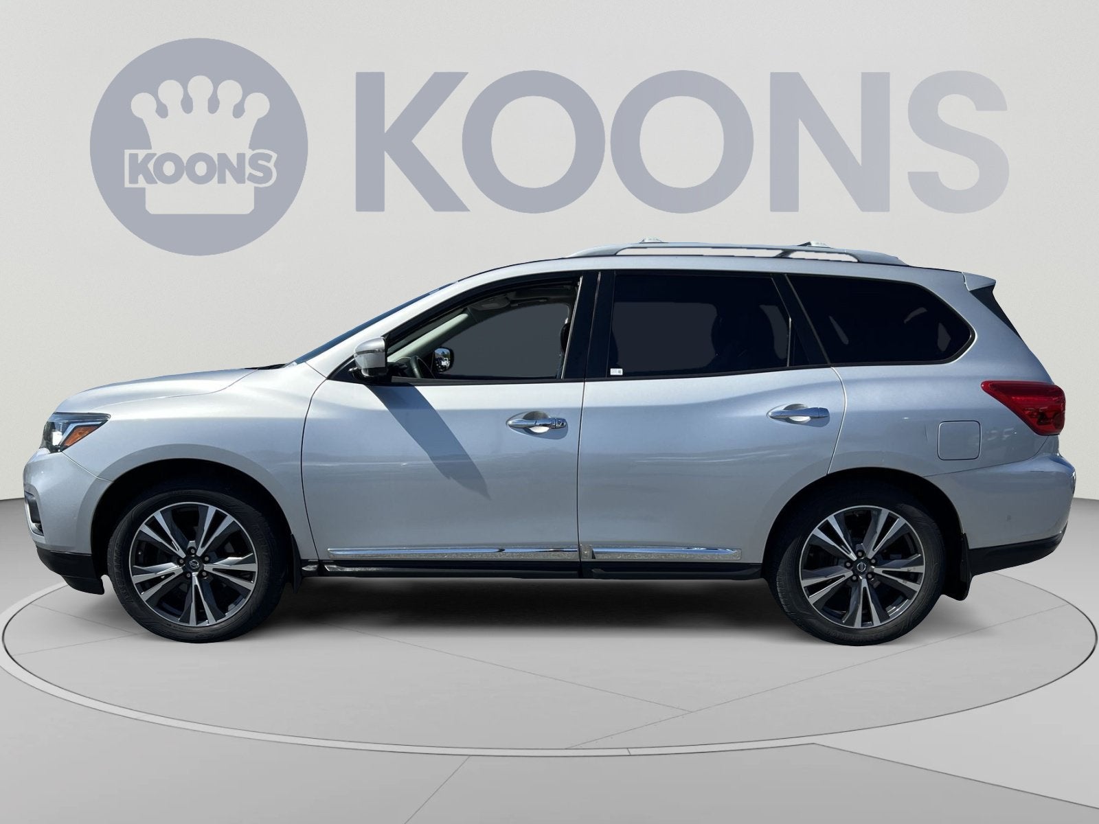 2017 Nissan Pathfinder Platinum
