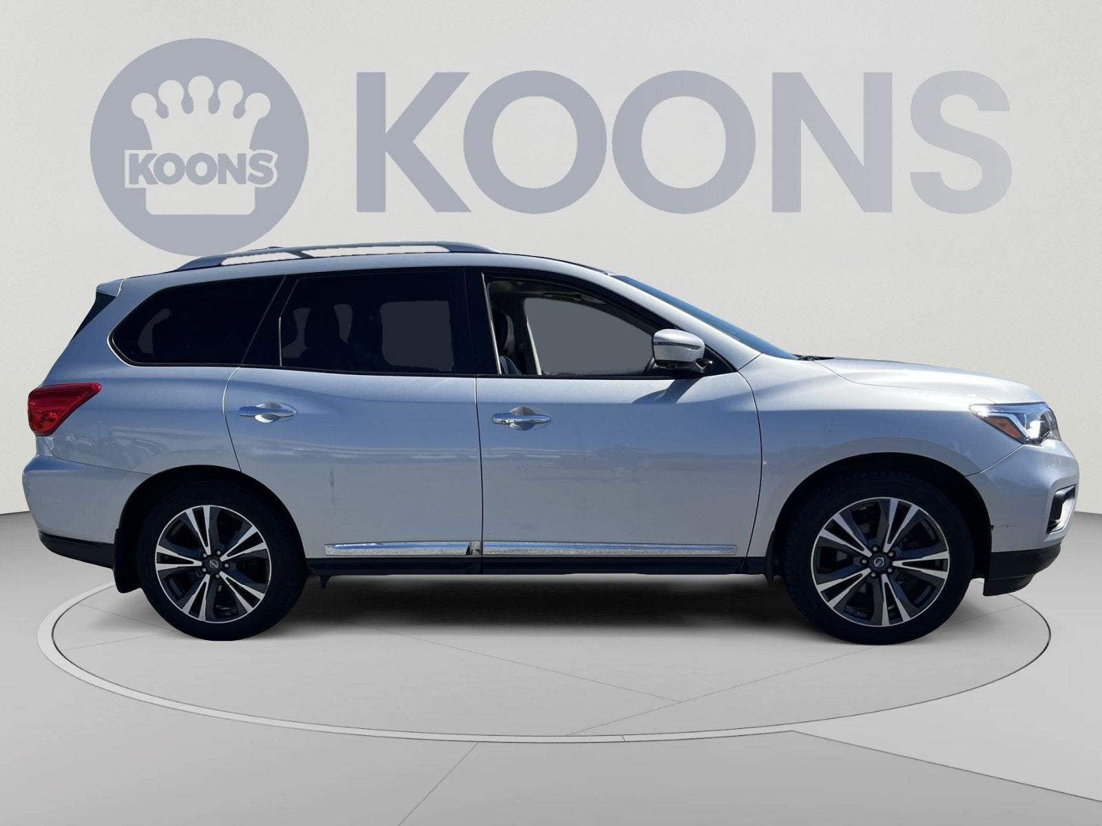 2017 Nissan Pathfinder Platinum