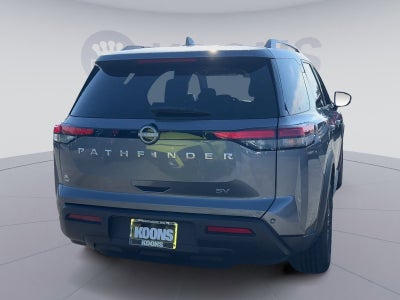 2024 Nissan Pathfinder SV