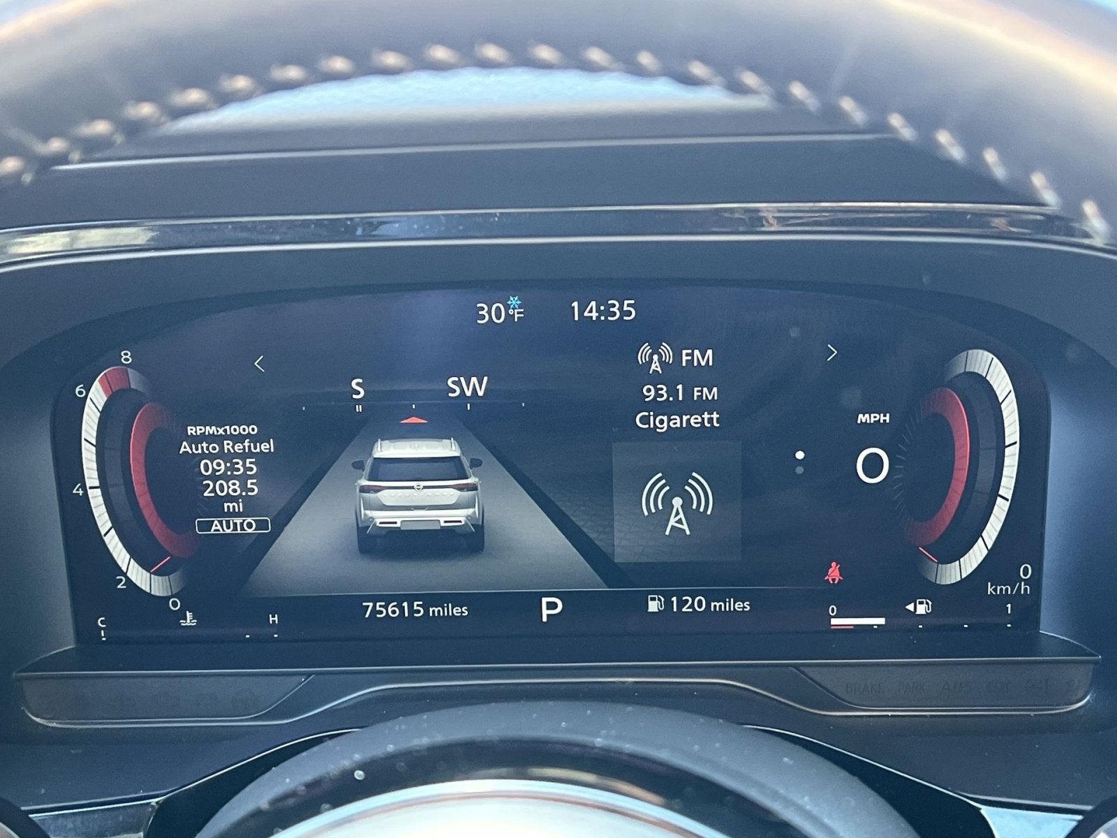 2023 Nissan Pathfinder Platinum