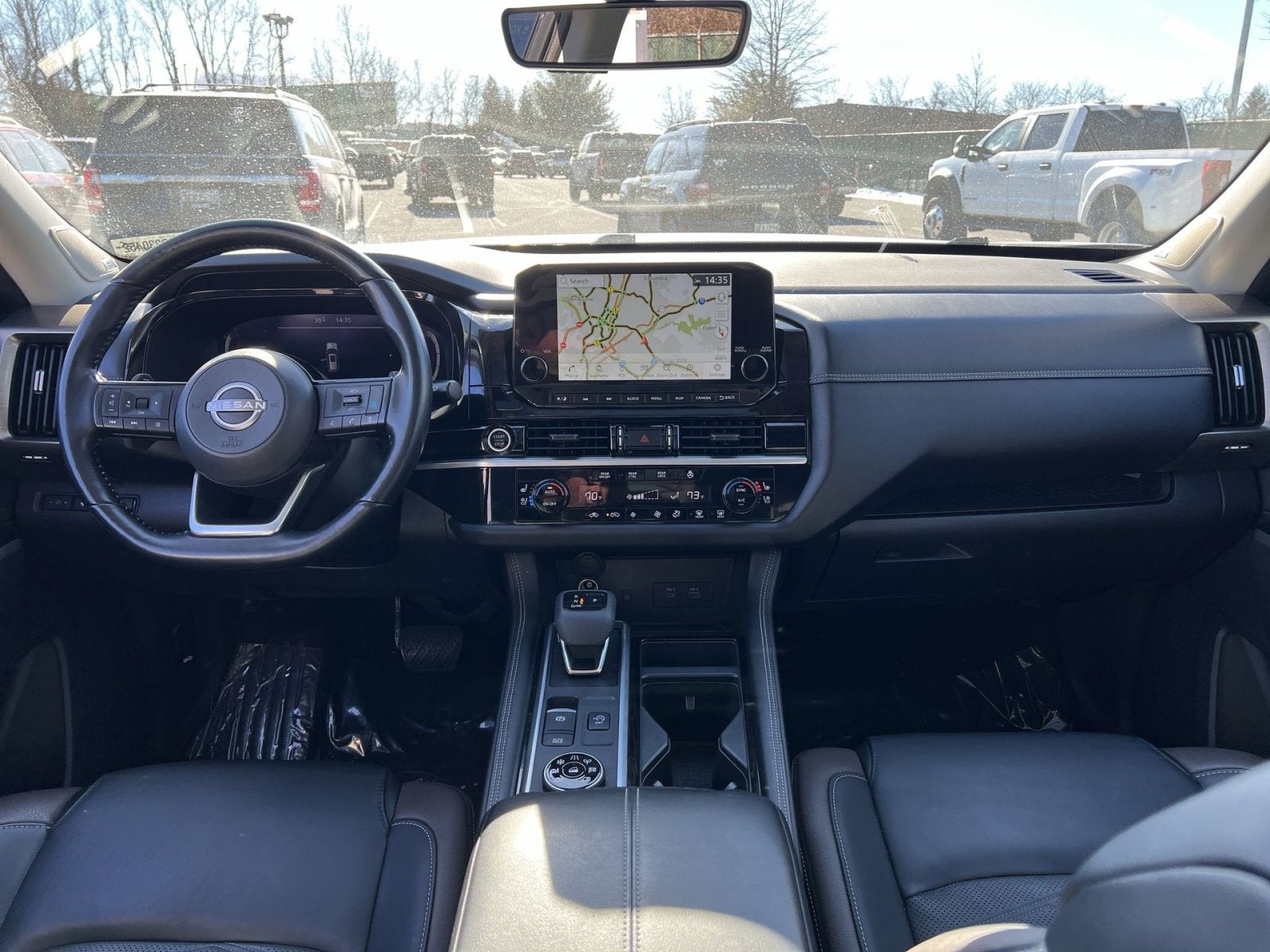 2023 Nissan Pathfinder Platinum