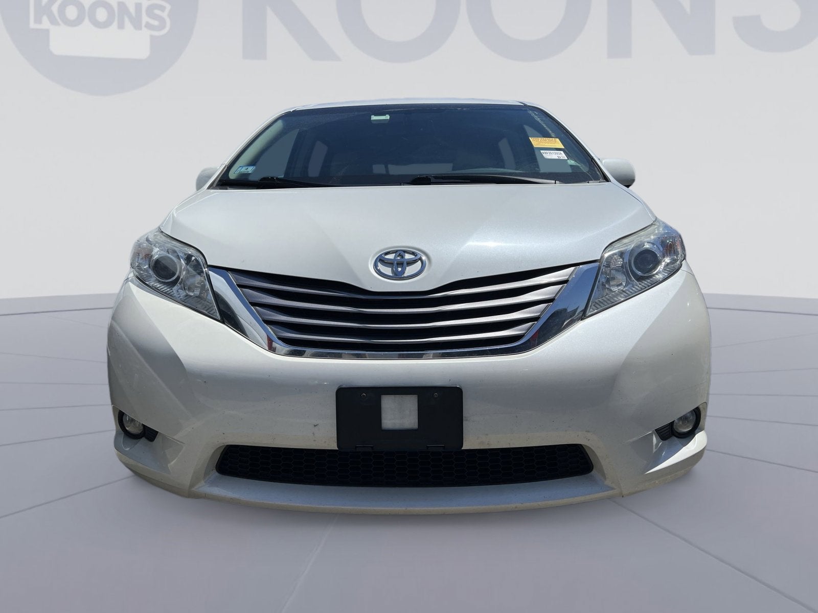 2015 Toyota Sienna XLE