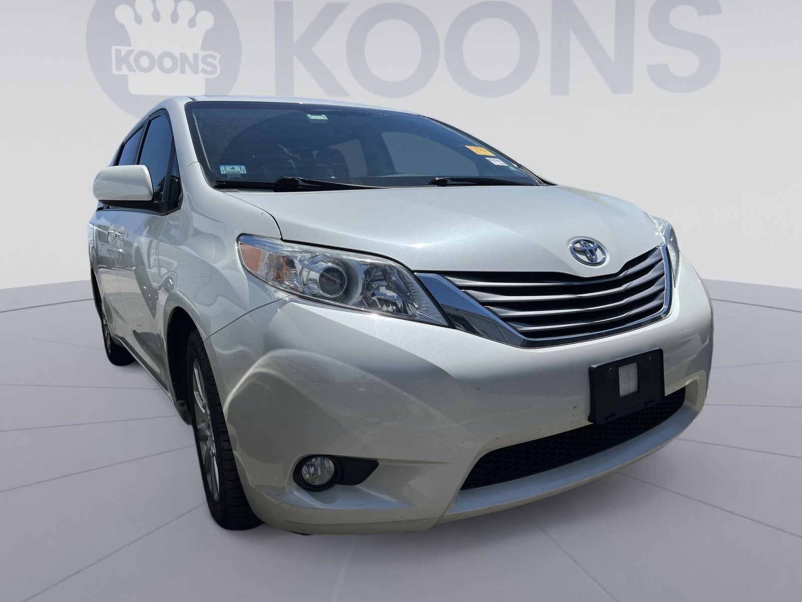 2015 Toyota Sienna XLE