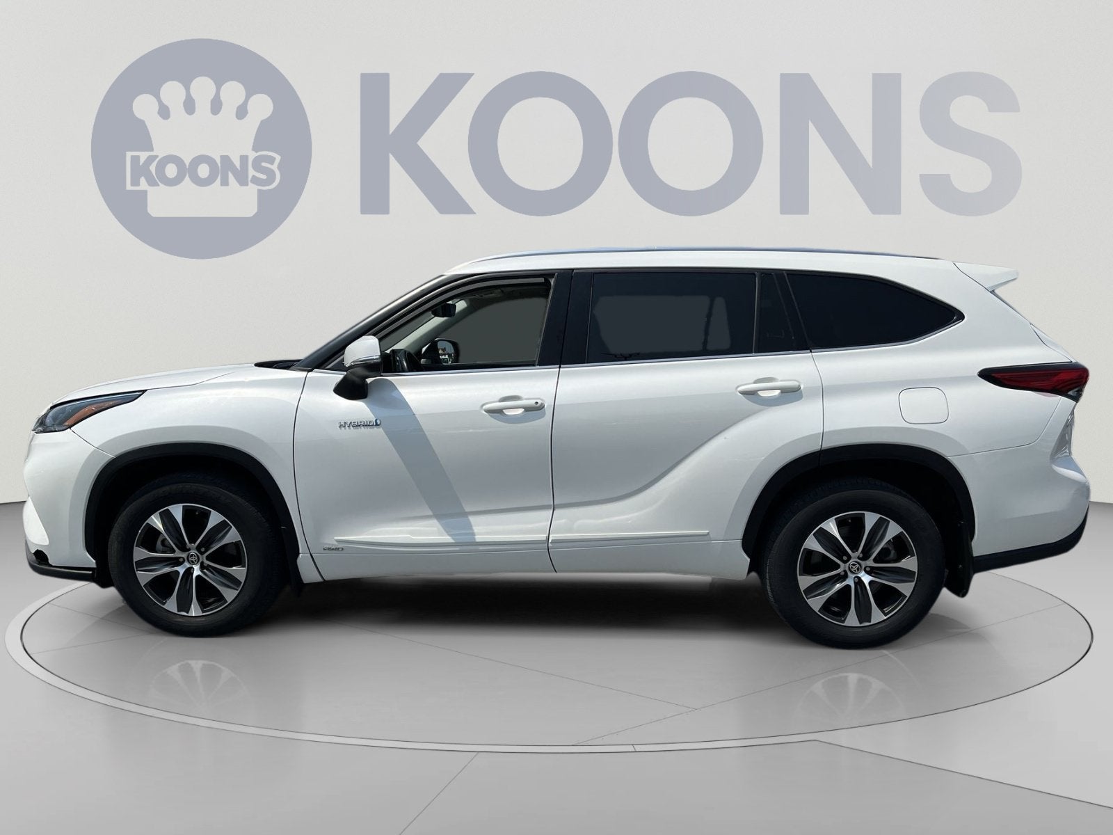 2021 Toyota Highlander Hybrid XLE