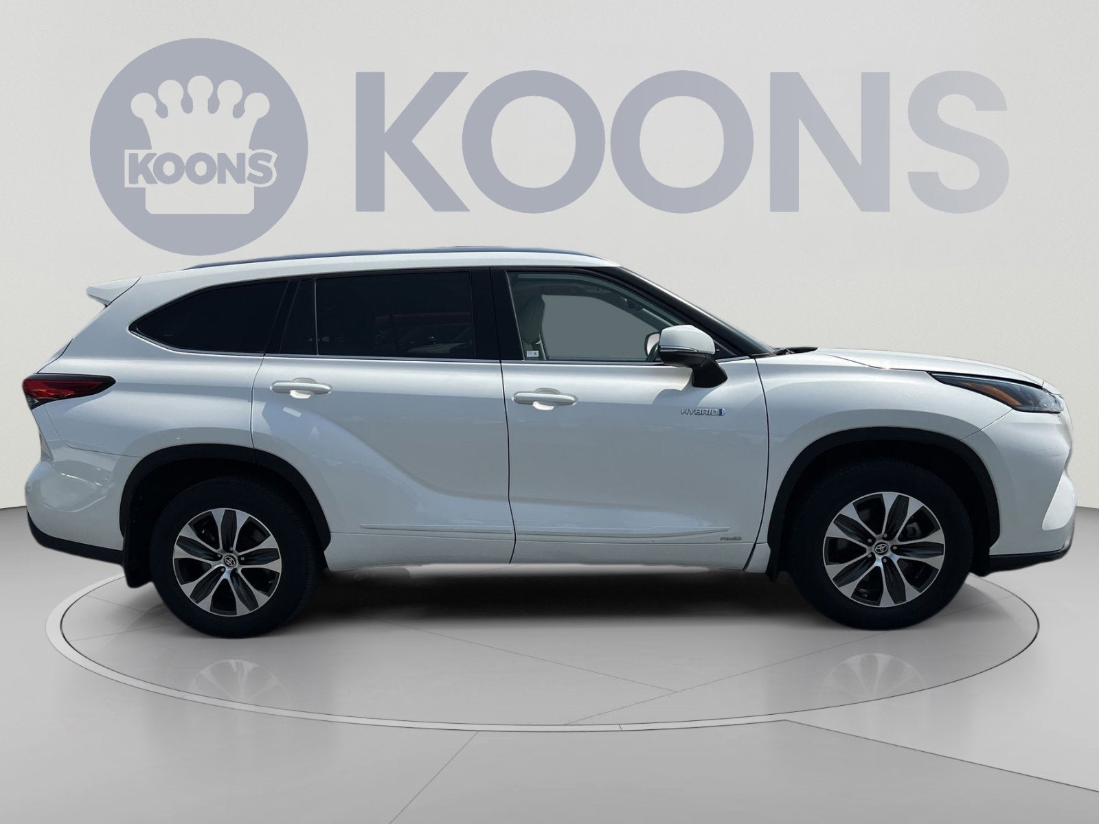 2021 Toyota Highlander Hybrid XLE
