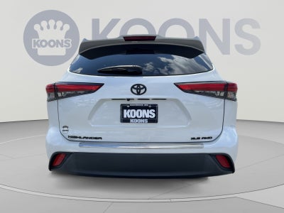 2022 Toyota Highlander XLE