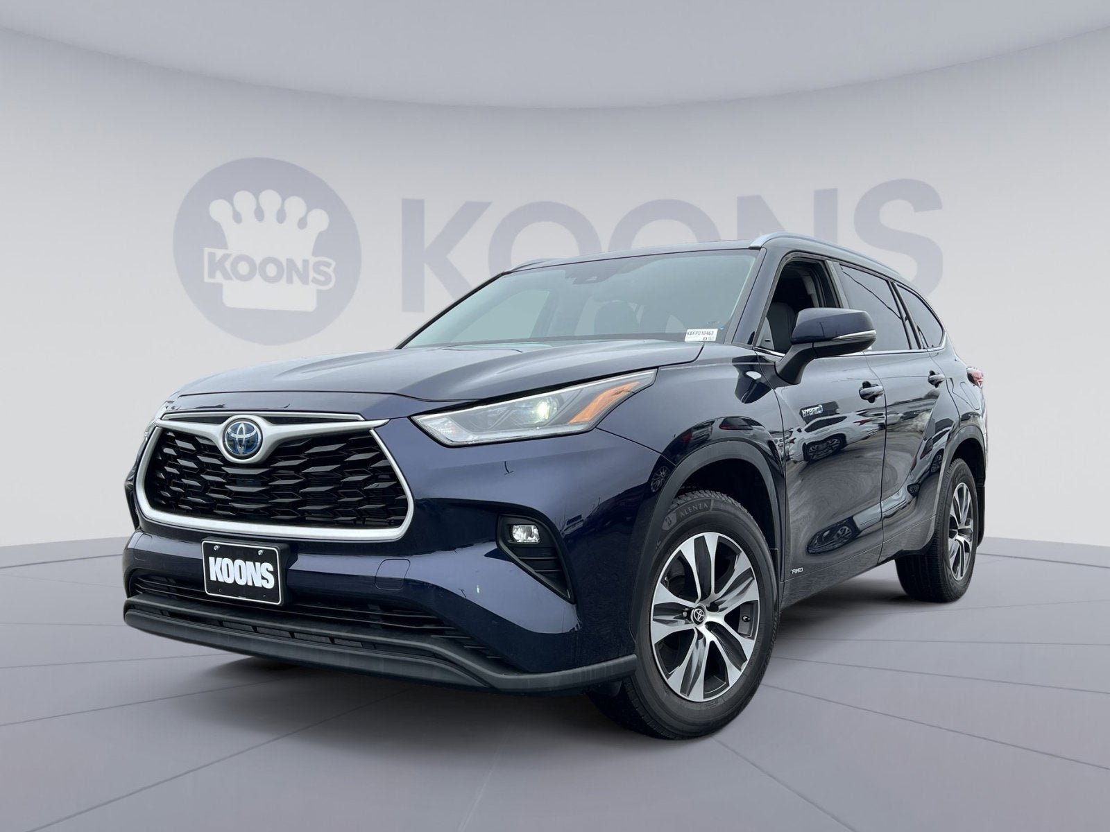 2021 Toyota Highlander Hybrid XLE