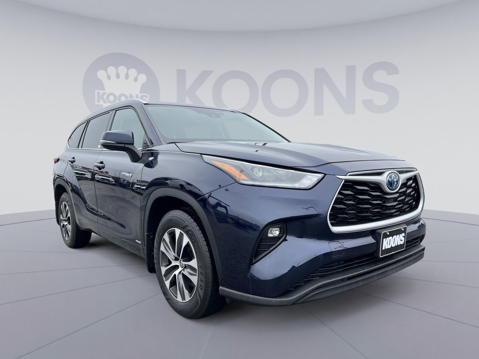 2021 Toyota Highlander Hybrid XLE