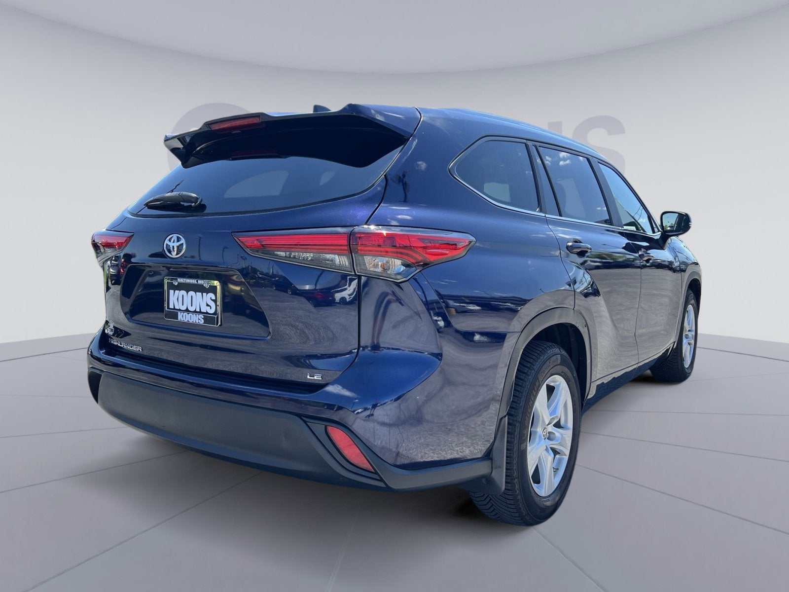 2023 Toyota Highlander LE