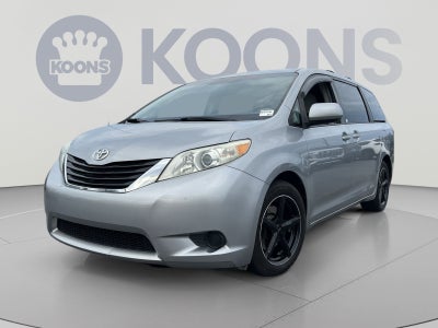 2012 Toyota Sienna LE