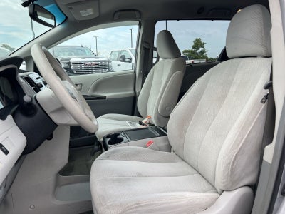 2012 Toyota Sienna LE
