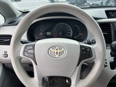 2012 Toyota Sienna LE