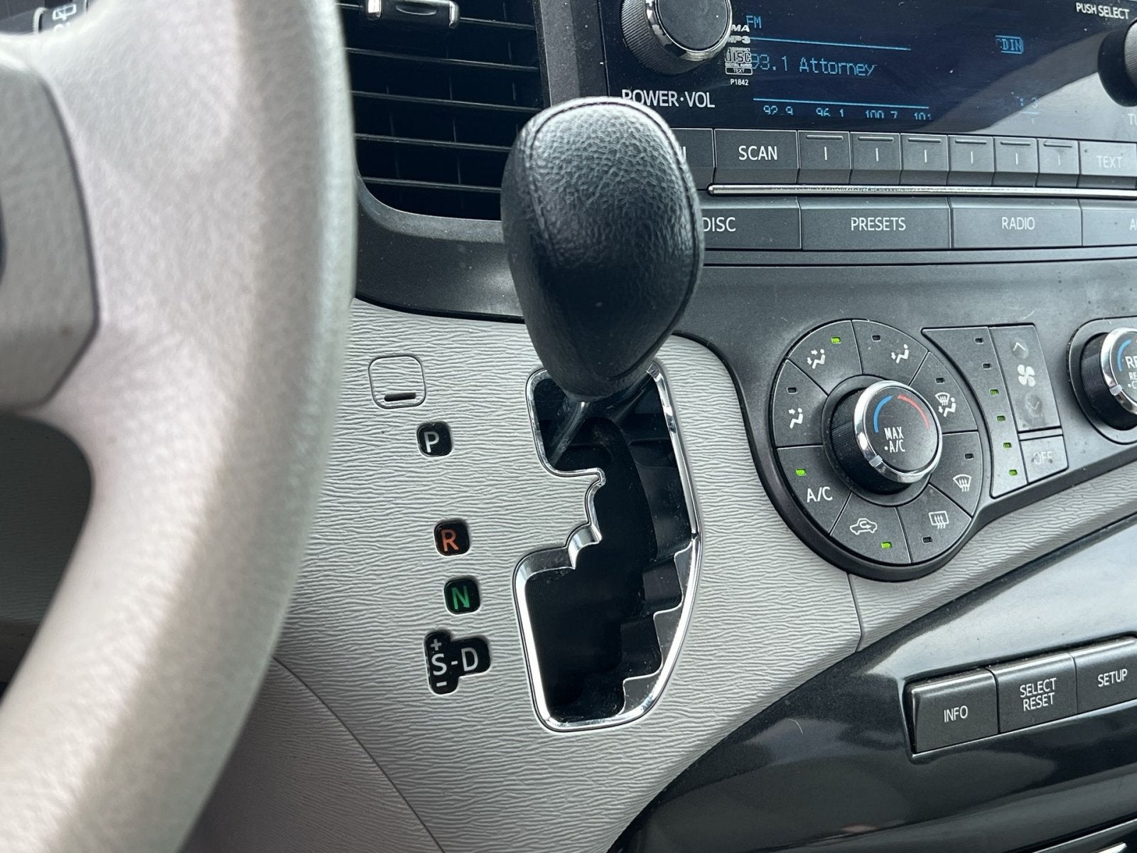2012 Toyota Sienna LE