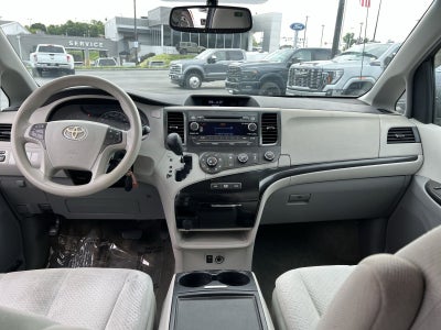 2012 Toyota Sienna LE
