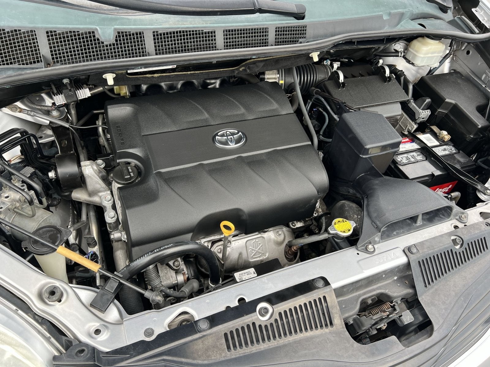 2012 Toyota Sienna LE