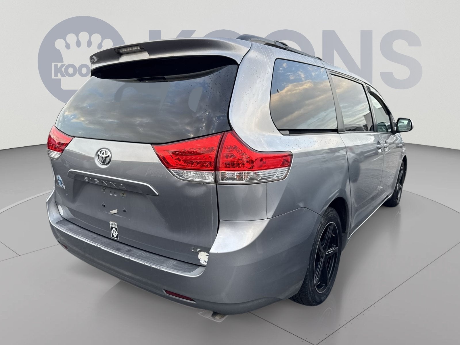 2012 Toyota Sienna LE