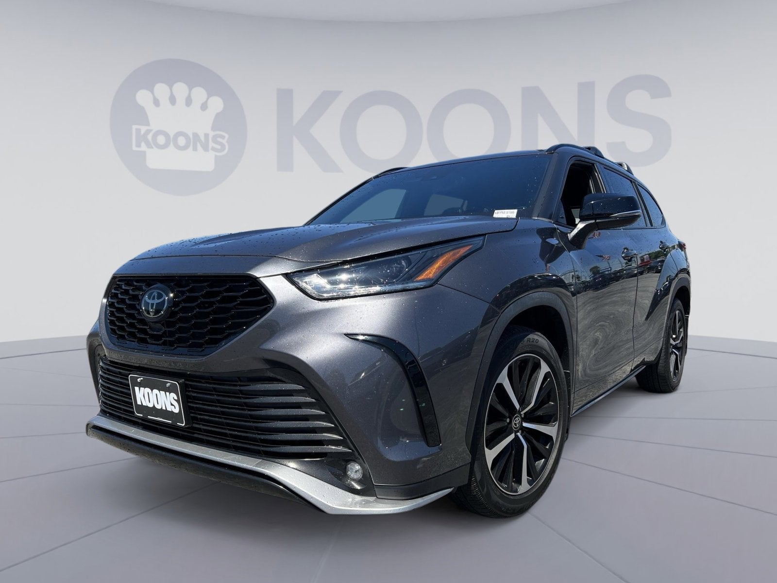 2022 Toyota Highlander XSE