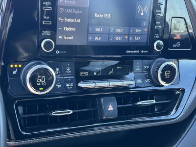 2022 Toyota Highlander XSE